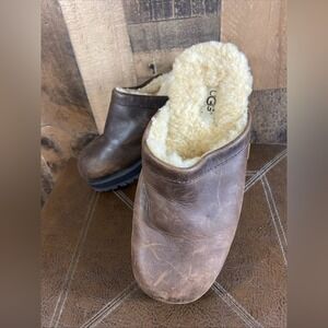 UGG Australia Women Leather Slip Fur Lined Clogs Brown Size 10 Chunky Heel